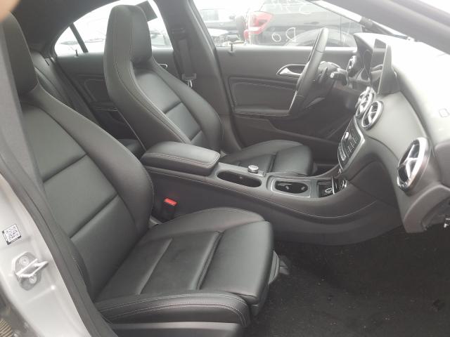 Photo 4 VIN: WDDSJ4GB0JN660859 - MERCEDES-BENZ CLA 250 4M 