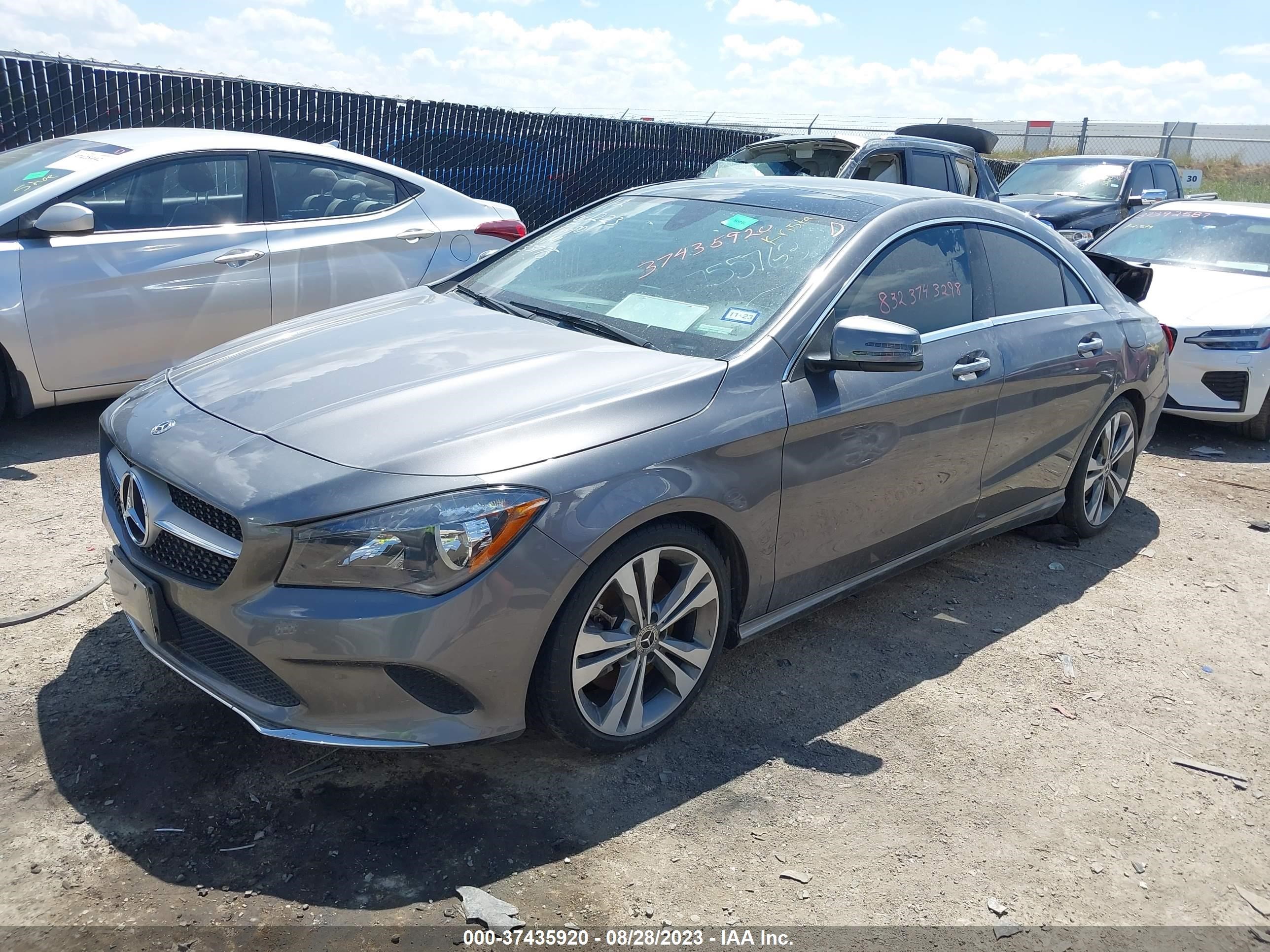 Photo 1 VIN: WDDSJ4GB0KN755763 - MERCEDES-BENZ CLA-KLASSE 