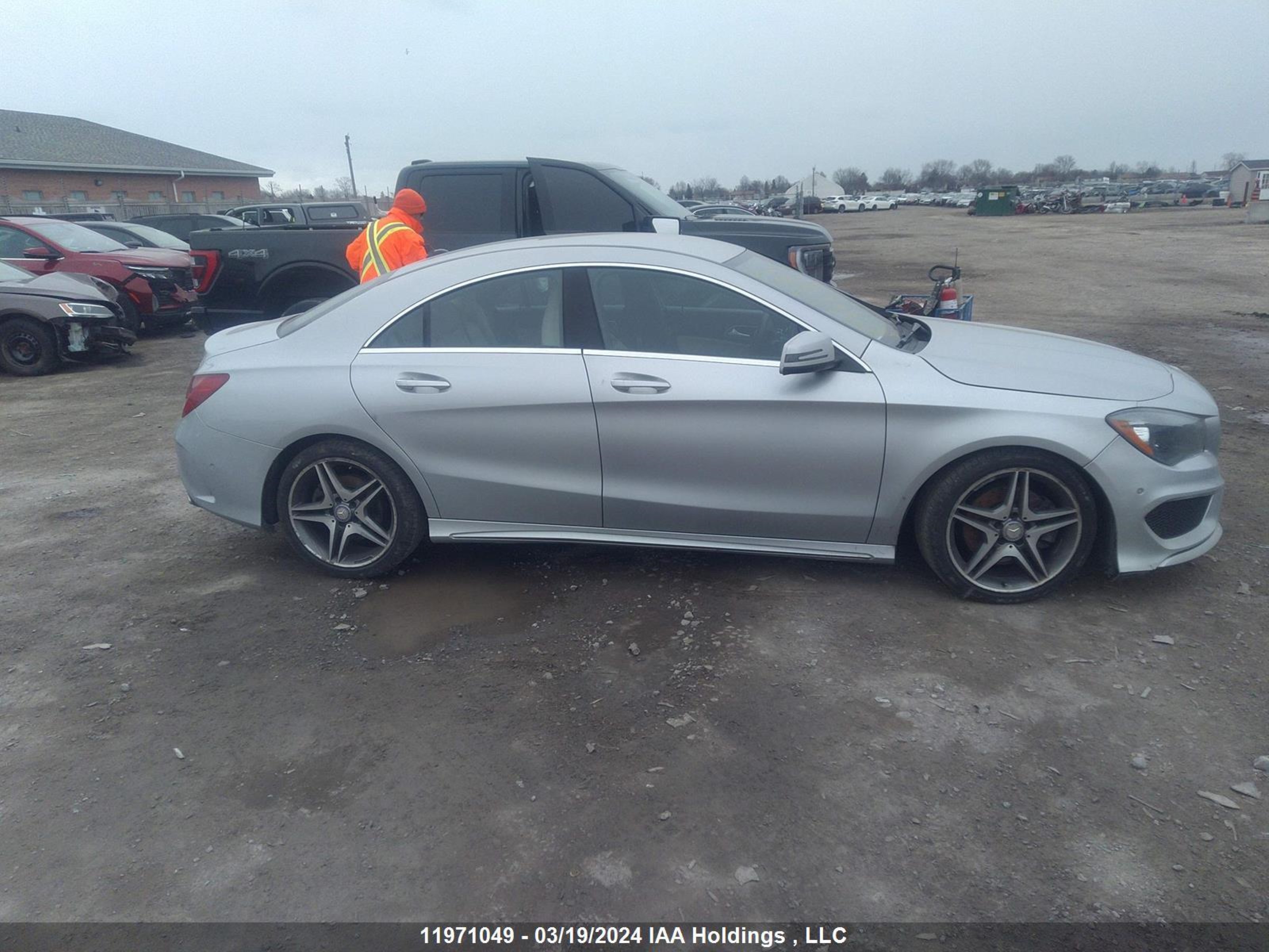 Photo 12 VIN: WDDSJ4GB1GN335517 - MERCEDES-BENZ CLA-KLASSE 