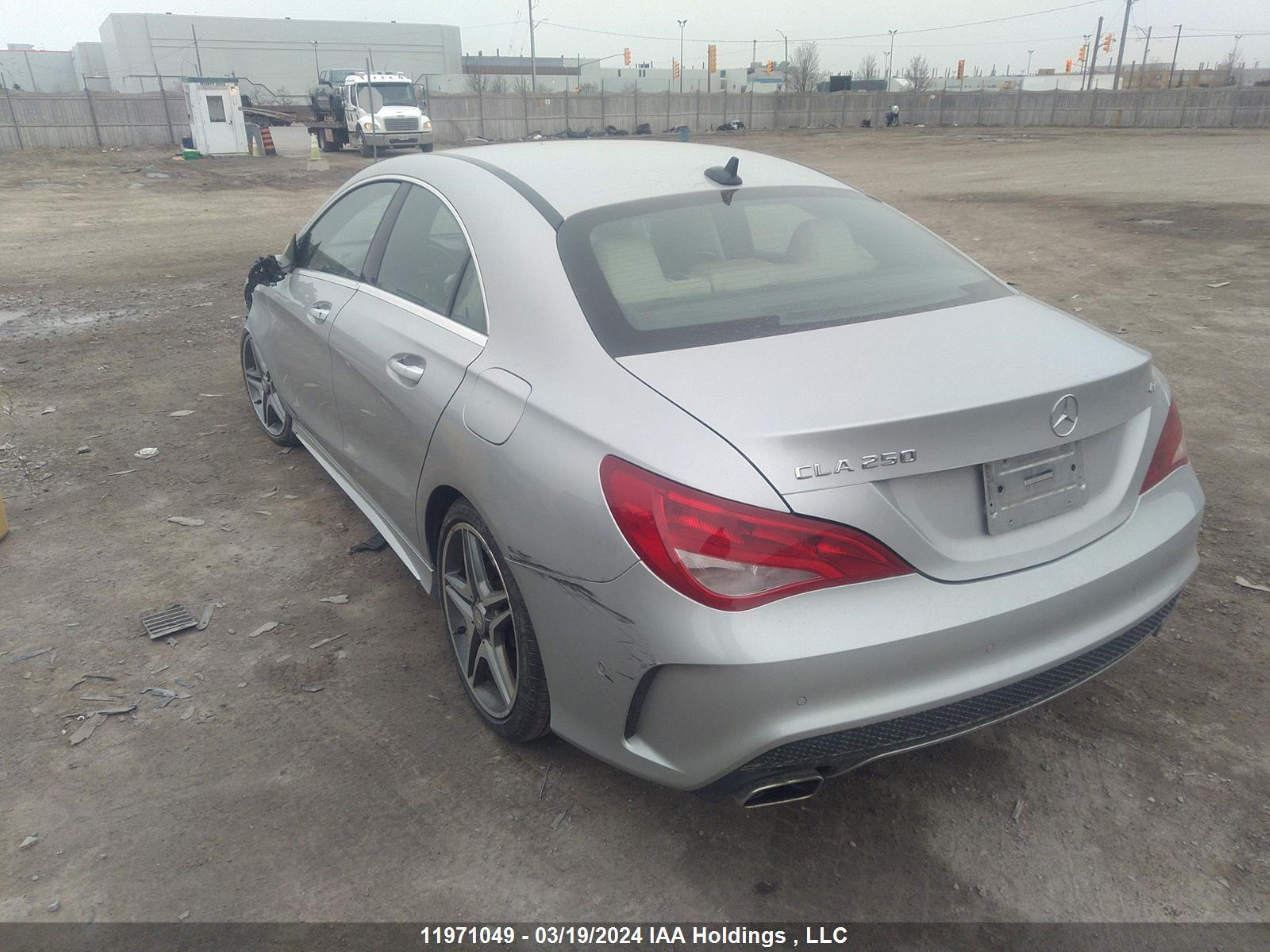 Photo 2 VIN: WDDSJ4GB1GN335517 - MERCEDES-BENZ CLA-KLASSE 