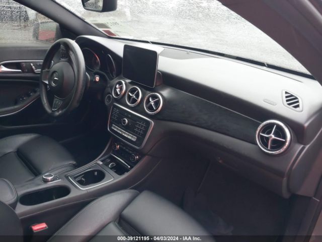 Photo 4 VIN: WDDSJ4GB1HN437658 - MERCEDES-BENZ CLA 250 