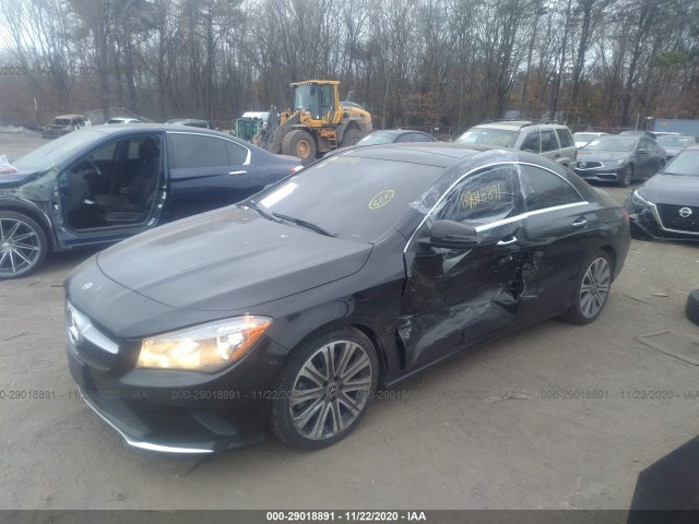 Photo 1 VIN: WDDSJ4GB1JN561354 - MERCEDES-BENZ CLA 