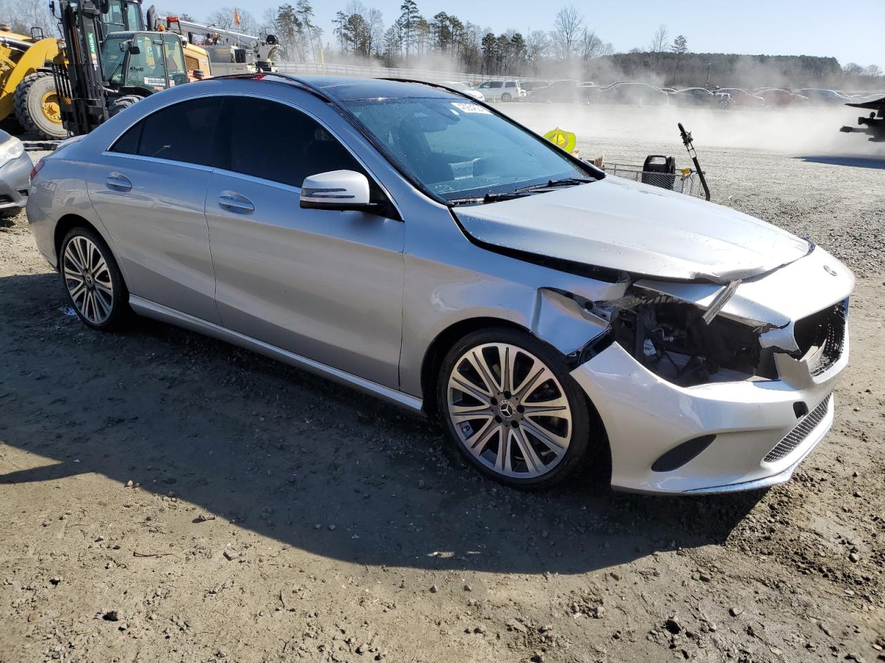 Photo 3 VIN: WDDSJ4GB1JN584178 - MERCEDES-BENZ CLA-KLASSE 