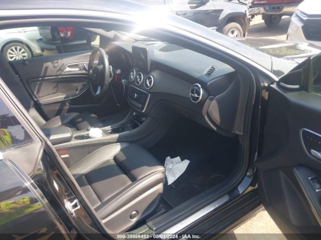 Photo 4 VIN: WDDSJ4GB1KN721718 - MERCEDES-BENZ CLA-CLASS 