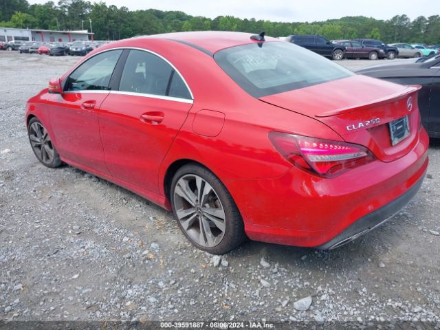 Photo 2 VIN: WDDSJ4GB1KN724814 - MERCEDES-BENZ CLA-CLASS 