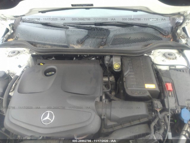 Photo 9 VIN: WDDSJ4GB2EN116465 - MERCEDES-BENZ CLA-CLASS 