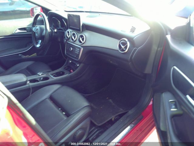 Photo 4 VIN: WDDSJ4GB2GN375671 - MERCEDES-BENZ CLA 