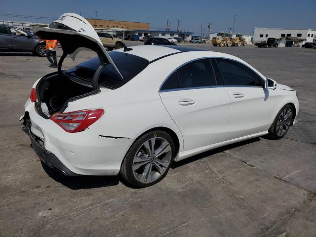 Photo 2 VIN: WDDSJ4GB2KN724191 - MERCEDES-BENZ CLA 250 4M 