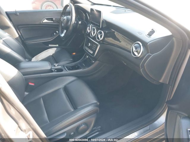 Photo 4 VIN: WDDSJ4GB3GN324518 - MERCEDES-BENZ CLA-CLASS 