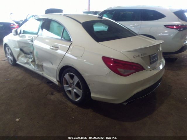 Photo 2 VIN: WDDSJ4GB3GN373833 - MERCEDES-BENZ CLA 