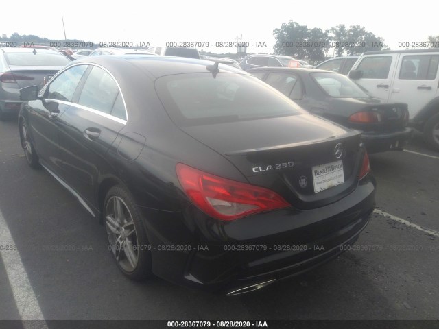 Photo 2 VIN: WDDSJ4GB3HN422059 - MERCEDES-BENZ CLA 