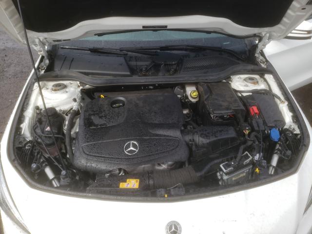 Photo 6 VIN: WDDSJ4GB3JN638483 - MERCEDES-BENZ CLA 250 4M 