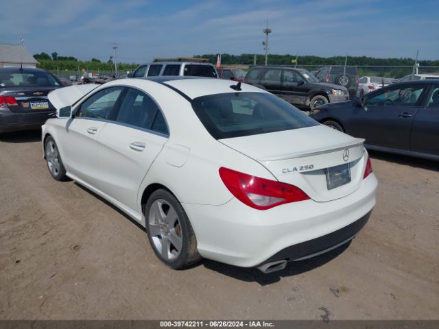 Photo 2 VIN: WDDSJ4GB4GN308490 - MERCEDES-BENZ CLA 250 