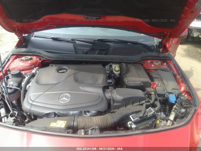 Photo 9 VIN: WDDSJ4GB4JN640081 - MERCEDES-BENZ CLA 