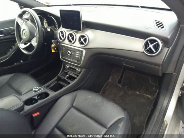 Photo 4 VIN: WDDSJ4GB5FN177374 - MERCEDES-BENZ CLA-CLASS 