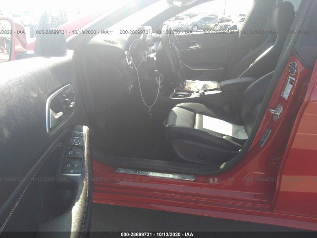 Photo 4 VIN: WDDSJ4GB5GN308496 - MERCEDES-BENZ CLA-CLASS 