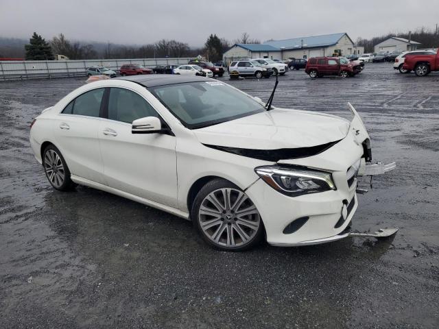 Photo 3 VIN: WDDSJ4GB5JN543939 - MERCEDES-BENZ CLA-CLASS 