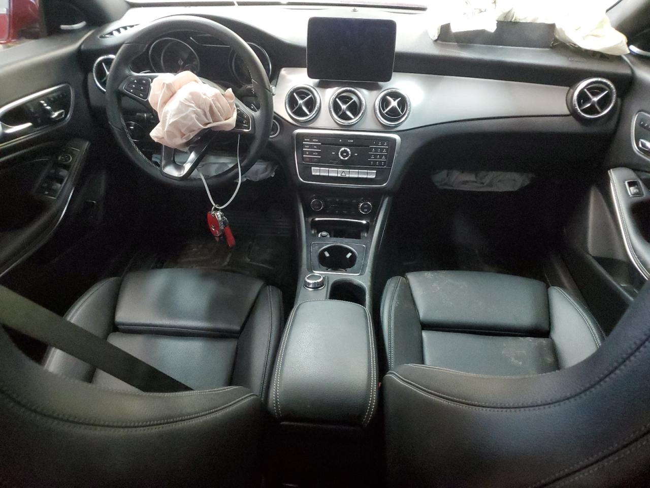 Photo 7 VIN: WDDSJ4GB5JN573670 - MERCEDES-BENZ CLA-KLASSE 