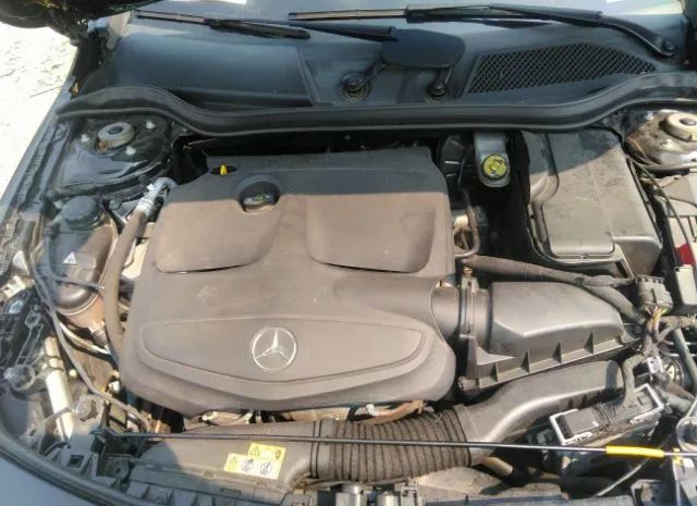 Photo 9 VIN: WDDSJ4GB5JN593112 - MERCEDES-BENZ CLA 