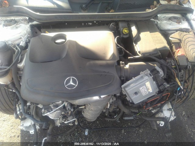 Photo 9 VIN: WDDSJ4GB5JN645192 - MERCEDES-BENZ CLA 