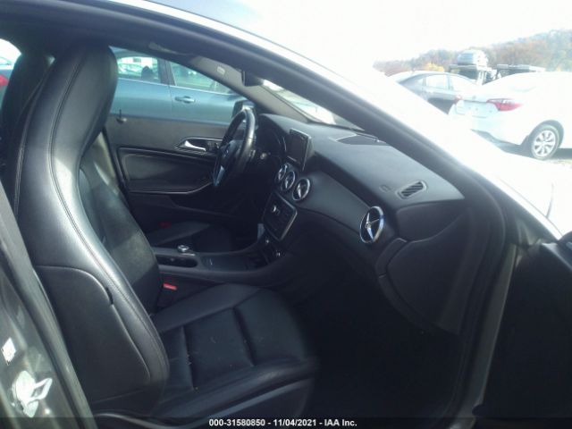 Photo 4 VIN: WDDSJ4GB7EN072575 - MERCEDES-BENZ CLA-CLASS 