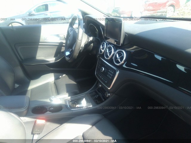 Photo 4 VIN: WDDSJ4GB7GN350426 - MERCEDES-BENZ CLA 250 4M 