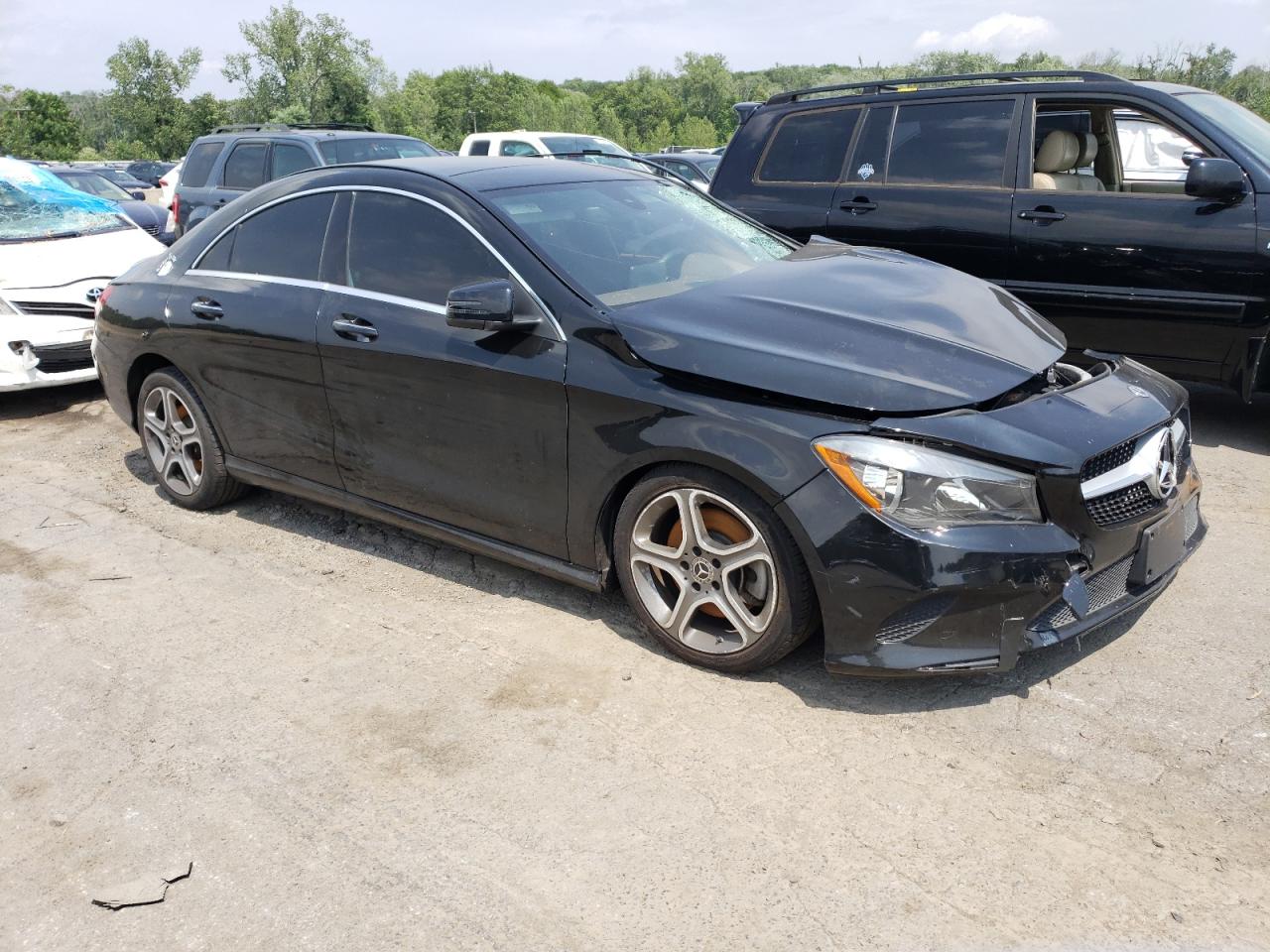 Photo 3 VIN: WDDSJ4GB7JN590521 - MERCEDES-BENZ CLA-CLASS 