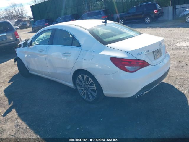 Photo 2 VIN: WDDSJ4GB7JN668604 - MERCEDES-BENZ CLA 250 