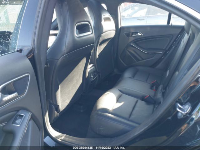 Photo 7 VIN: WDDSJ4GB7KN707242 - MERCEDES-BENZ CLA 250 