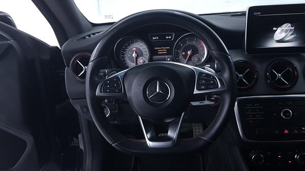 Photo 13 VIN: WDDSJ4GB8GN323283 - MERCEDES-BENZ CLA 250 