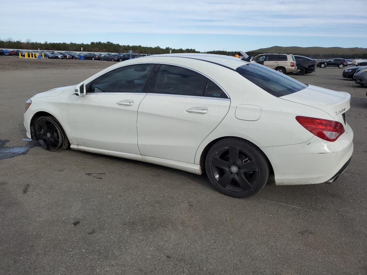 Photo 1 VIN: WDDSJ4GB8GN350032 - MERCEDES-BENZ CLA-KLASSE 