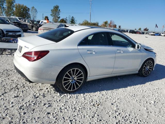 Photo 2 VIN: WDDSJ4GB8KN705516 - MERCEDES-BENZ CLA 250 4M 