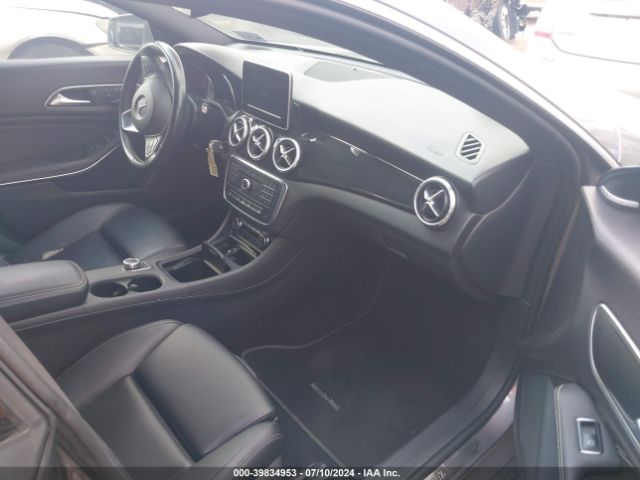 Photo 4 VIN: WDDSJ4GB9GN296580 - MERCEDES-BENZ CLA-CLASS 