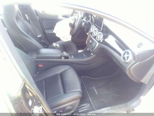 Photo 4 VIN: WDDSJ4GB9GN297938 - MERCEDES-BENZ CLA 