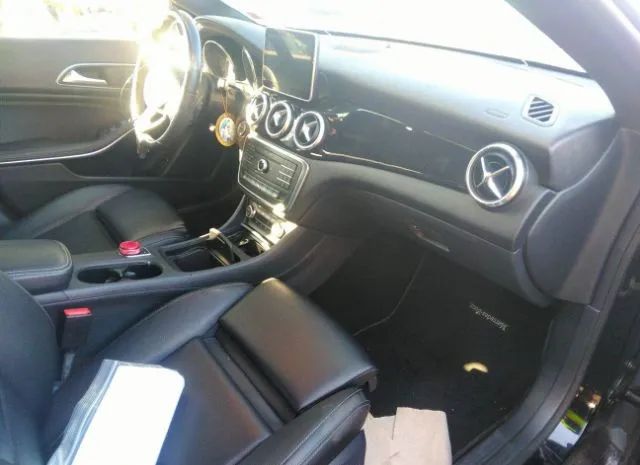 Photo 4 VIN: WDDSJ4GB9GN311126 - MERCEDES-BENZ CLA-KLASSE 