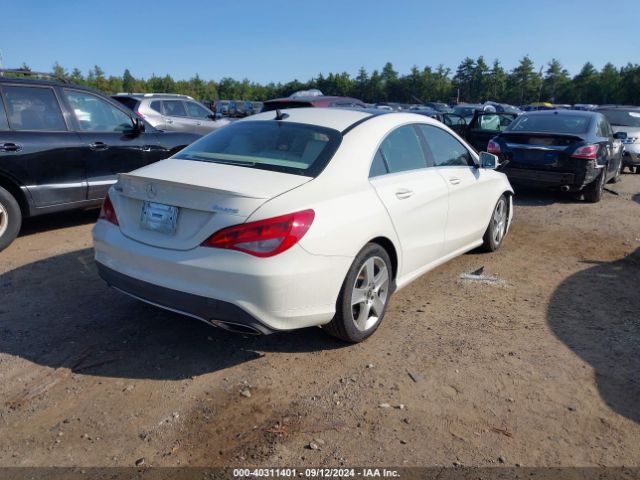 Photo 3 VIN: WDDSJ4GB9JN583313 - MERCEDES-BENZ CLA-CLASS 