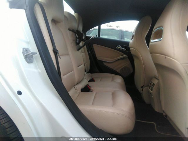 Photo 7 VIN: WDDSJ4GBXFN232837 - MERCEDES-BENZ CLA 250 