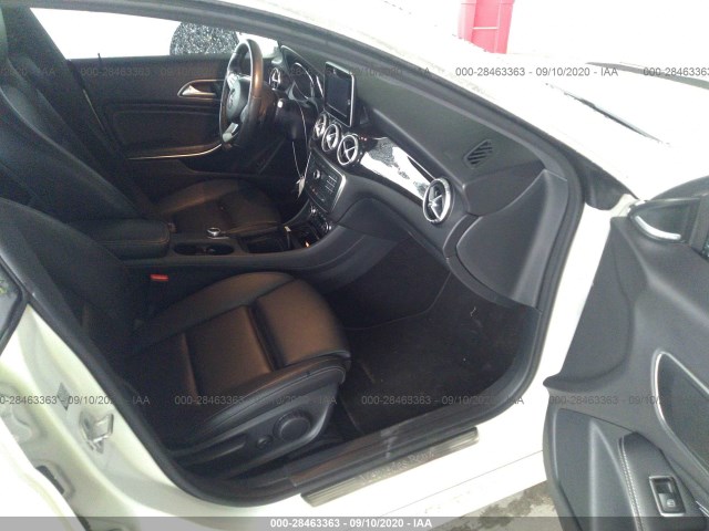 Photo 4 VIN: WDDSJ4GBXGN308722 - MERCEDES-BENZ CLA 