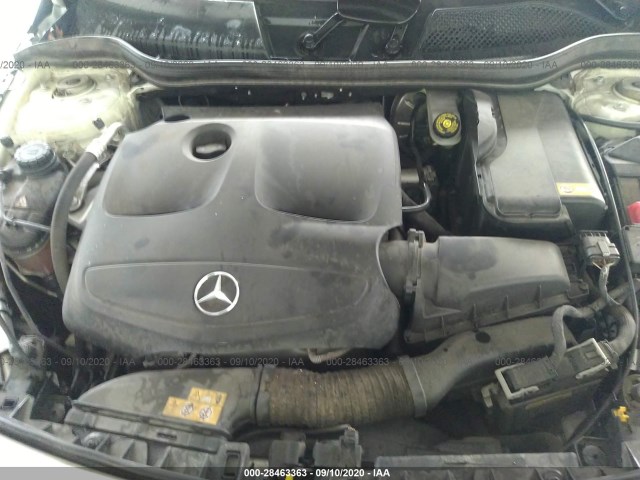 Photo 9 VIN: WDDSJ4GBXGN308722 - MERCEDES-BENZ CLA 