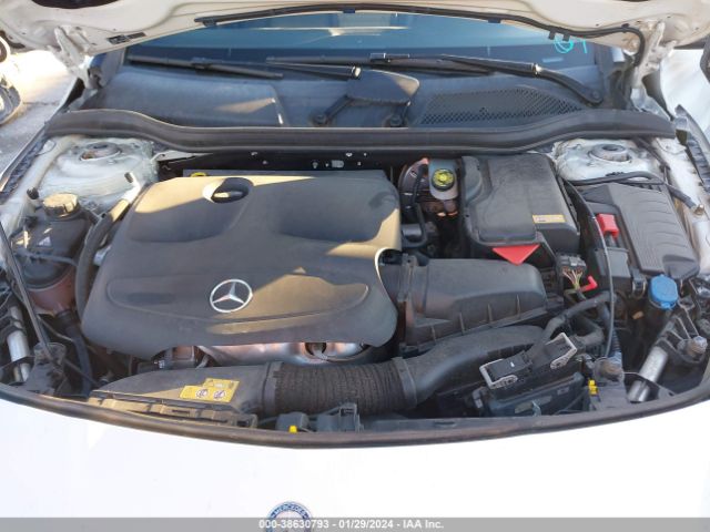 Photo 9 VIN: WDDSJ4GBXGN367219 - MERCEDES-BENZ CLA 250 