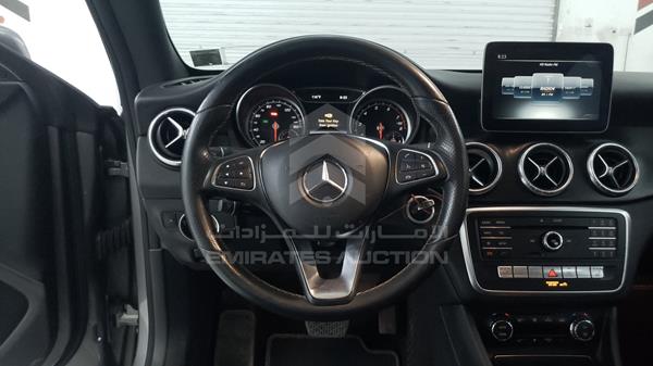 Photo 12 VIN: WDDSJ4GBXJN562258 - MERCEDES-BENZ CLA 250 