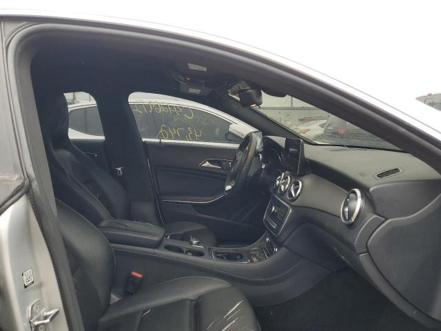 Photo 4 VIN: WDDSJ4GBXJN658357 - MERCEDES-BENZ CLA 250 4M 