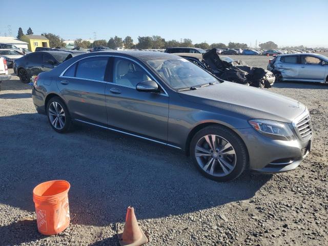 Photo 3 VIN: WDDUG6DB3GA259460 - MERCEDES-BENZ S 550E 