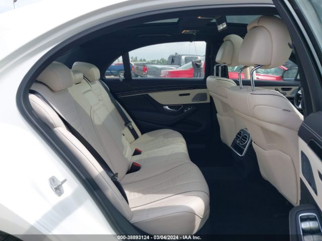 Photo 7 VIN: WDDUG6GB9JA362062 - MERCEDES-BENZ S 450 