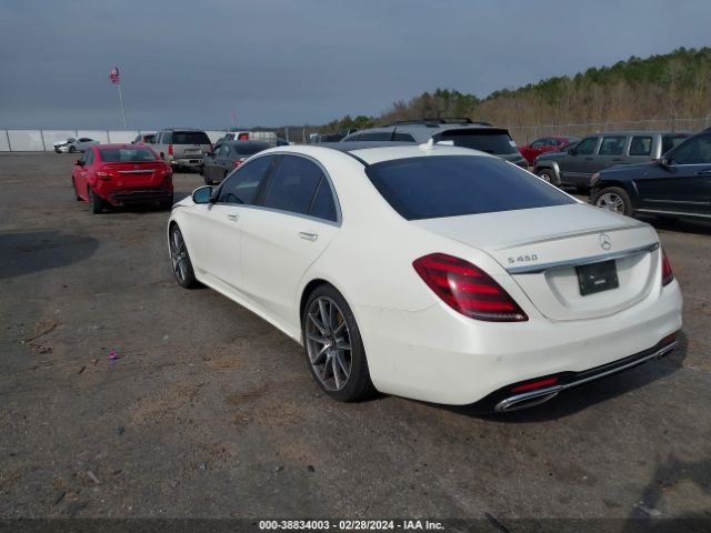 Photo 2 VIN: WDDUG6GB9JA370758 - MERCEDES-BENZ S 450 