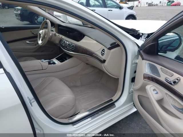 Photo 4 VIN: WDDUG6GB9JA370758 - MERCEDES-BENZ S 450 