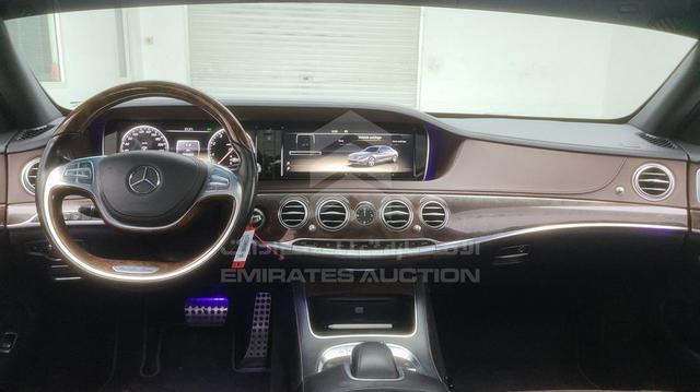 Photo 15 VIN: WDDUG8CB0EA031054 - MERCEDES S 500 