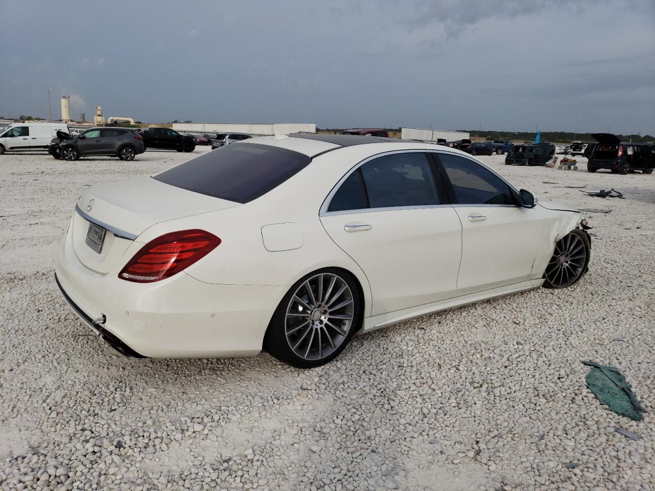 Photo 2 VIN: WDDUG8CB0FA135352 - MERCEDES-BENZ S-KLASSE 