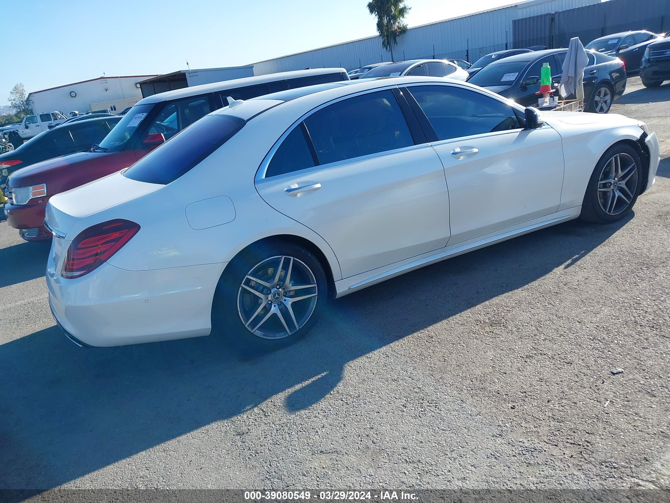 Photo 3 VIN: WDDUG8CB3HA326329 - MERCEDES-BENZ S-CLASS 