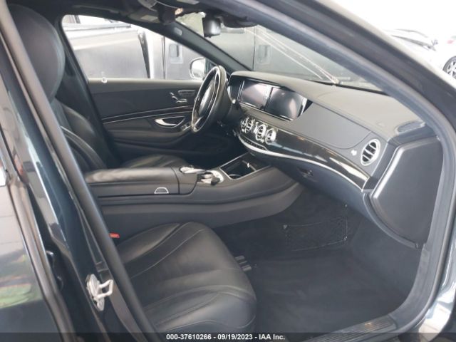 Photo 4 VIN: WDDUG8CB4GA208840 - MERCEDES-BENZ S 550 